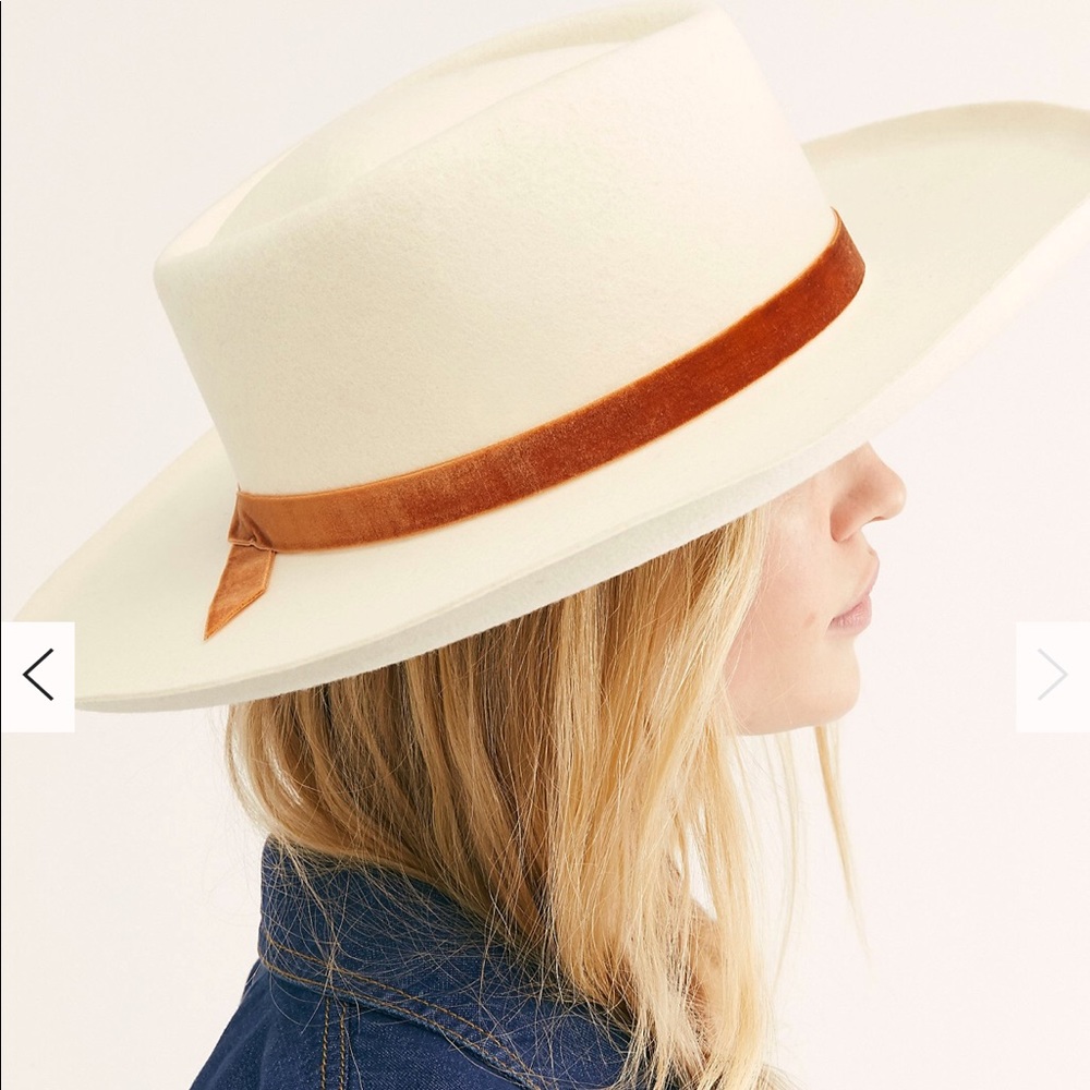 White brimmed festival stiff boho hat